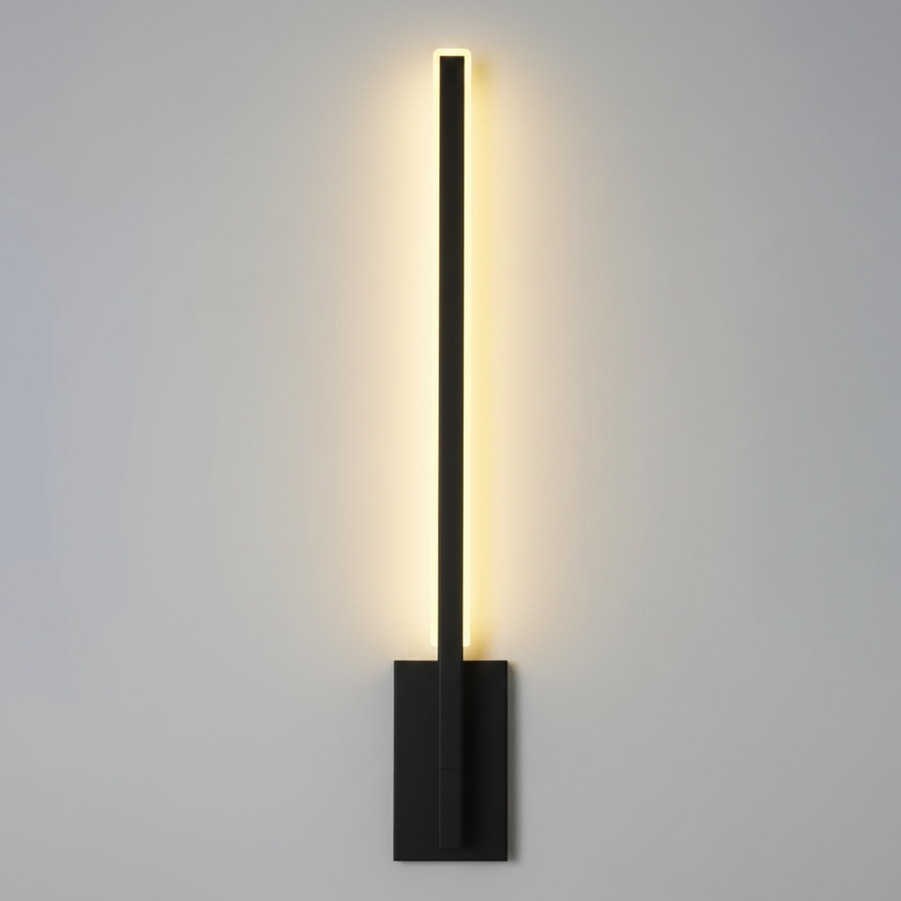 Horizon Wall Lamp