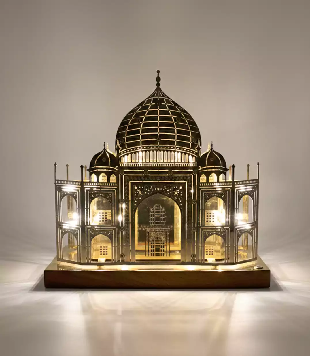 Taj Mahal - Bluetooth Speaker Table Lamp